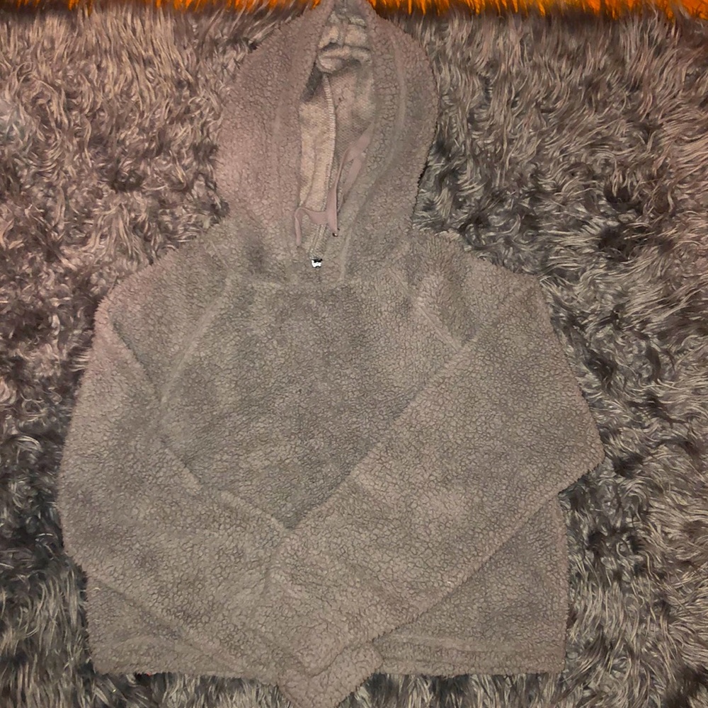 cropped hoodie with fur ⛄️